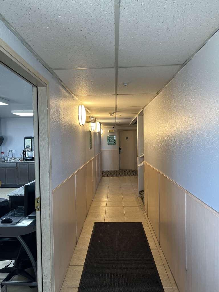 Surestay Hotel By Best Western Wells Servicios foto