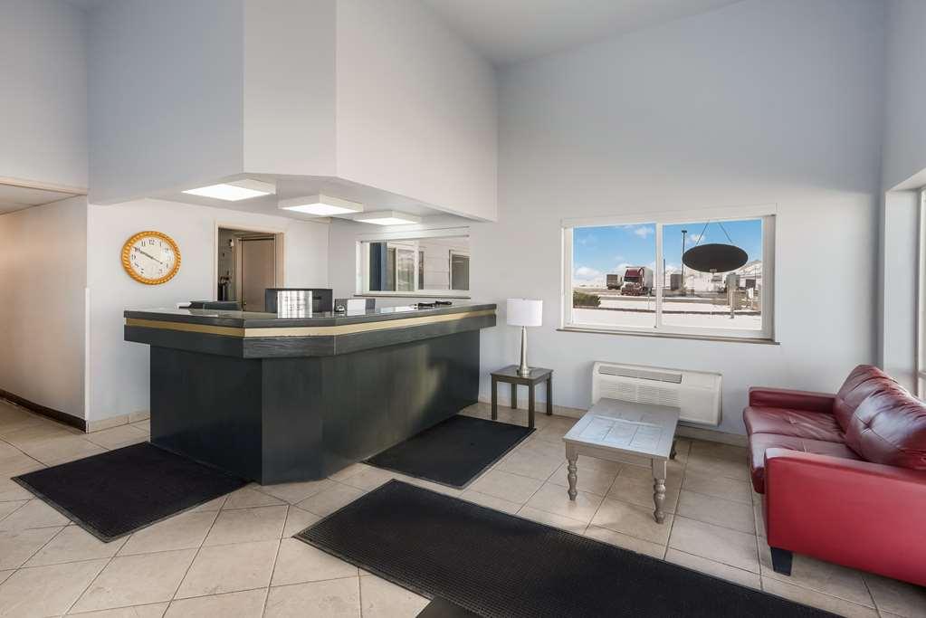 Surestay Hotel By Best Western Wells Interior foto